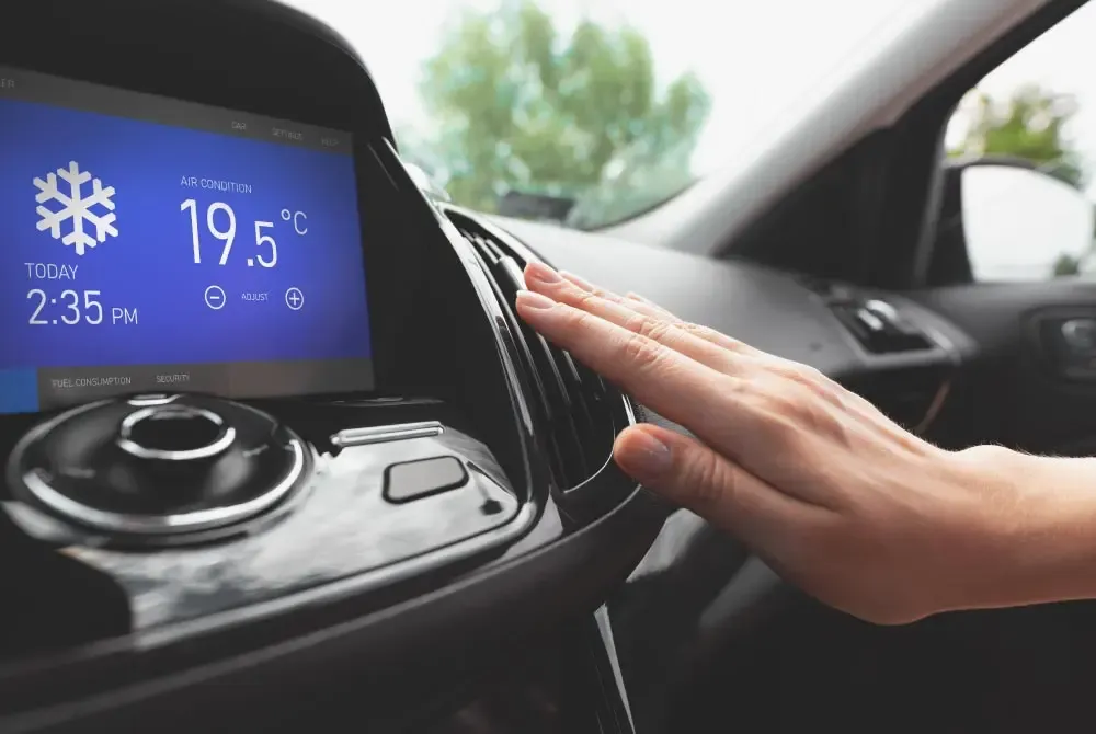 การดูแลน้ำยาแอร์รถยนต์