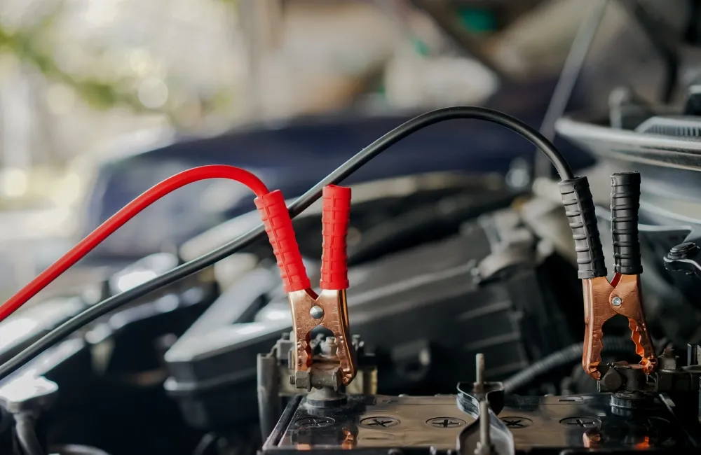 ทริคหลังจั๊มแบตรถยนต์แล้ว