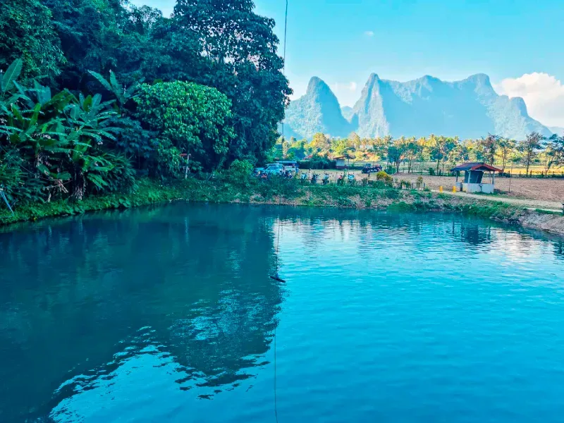 ที่เที่ยวลาว บลูลากูน ที่เที่ยวลาว บลูลากูน