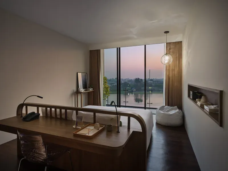 neera retreat hotel รีวิว