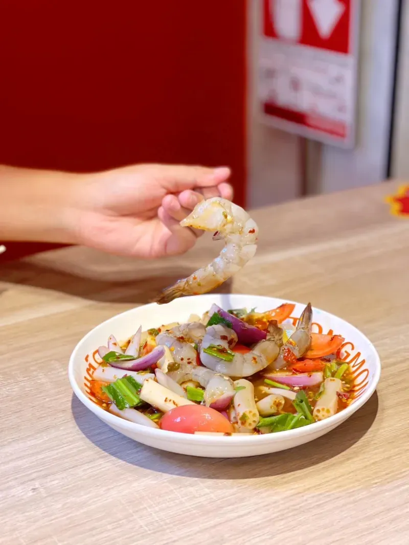 ร้านอาหารไทย แนะนําต่างชาติ