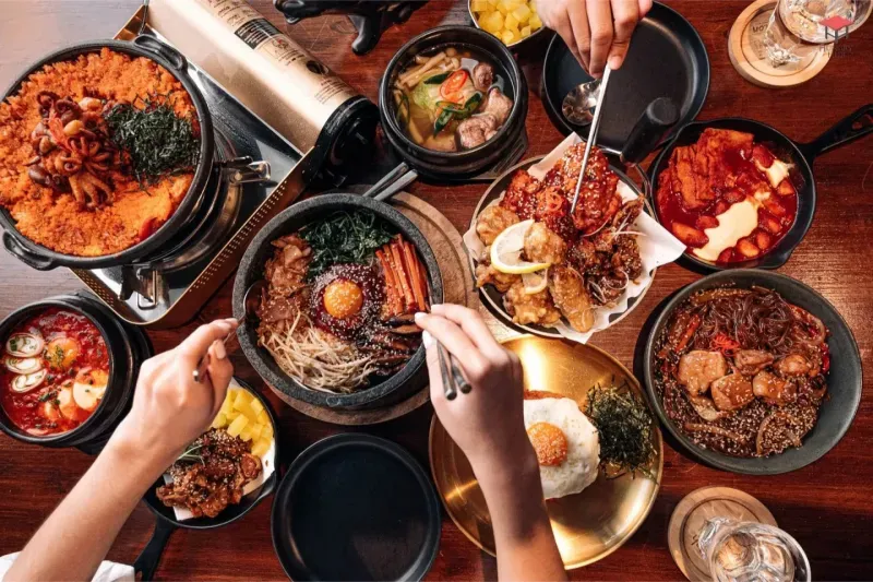 ร้านอาหารราชพฤกษ์ ร้านอาหารราชพฤกษ์