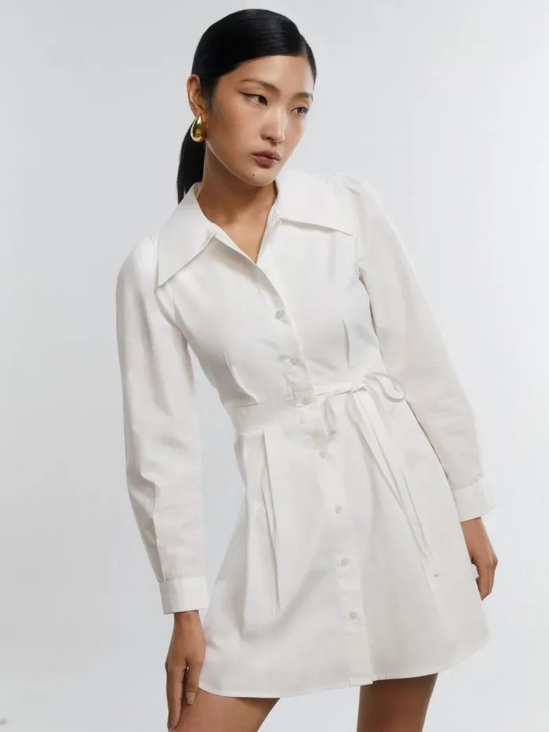 แต่งตัวไปทํางาน ผู้หญิง