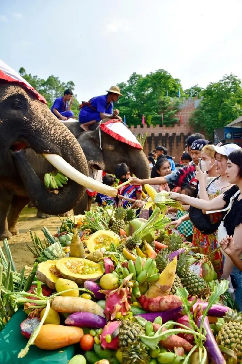 ขับรถเที่ยวใกล้กรุงเทพ ขับรถเที่ยวใกล้กรุงเทพ