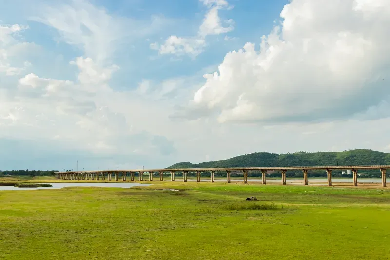 เที่ยวเมืองรอง