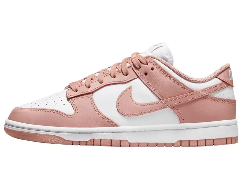 รองเท้าเทรนนิ่ง