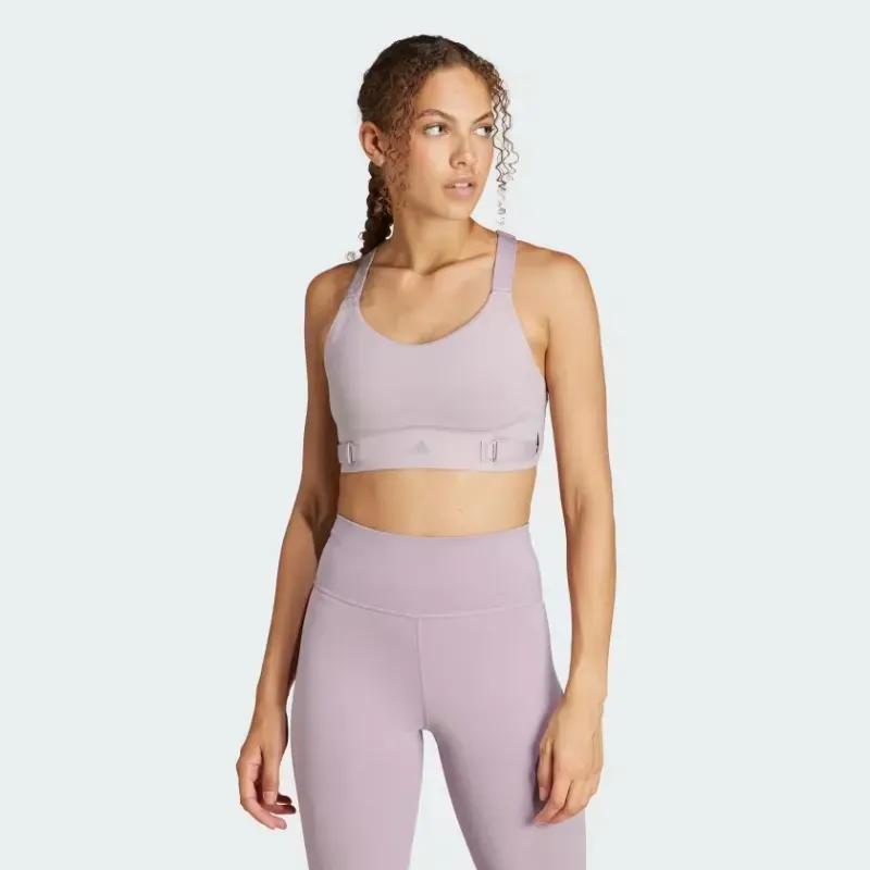 ชุดออกกําลังกาย ผู้หญิง