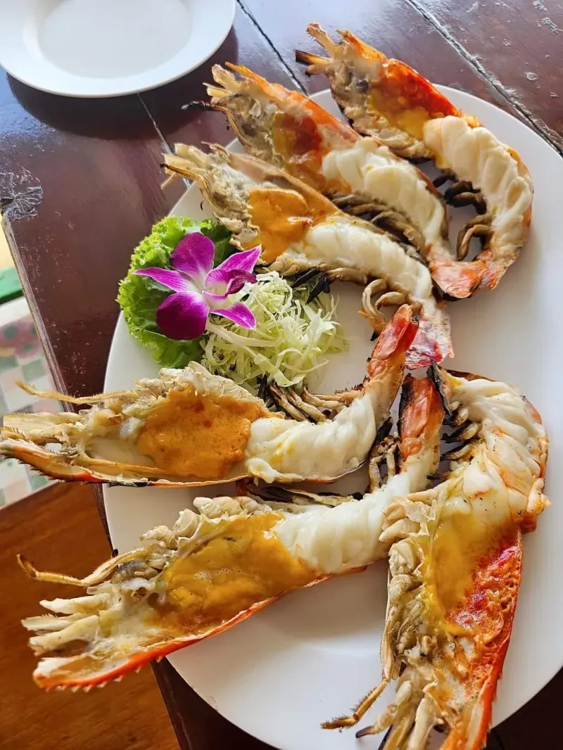 ร้านอาหาร อยุธยา