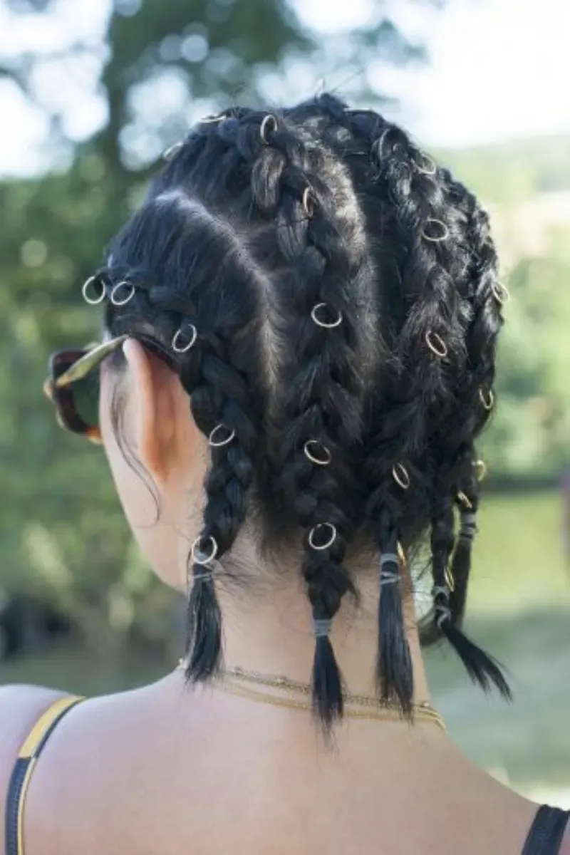 ทรงผมถักเปีย ผมสั้น