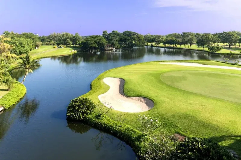 สนามกอล์ฟในกรุงเทพ