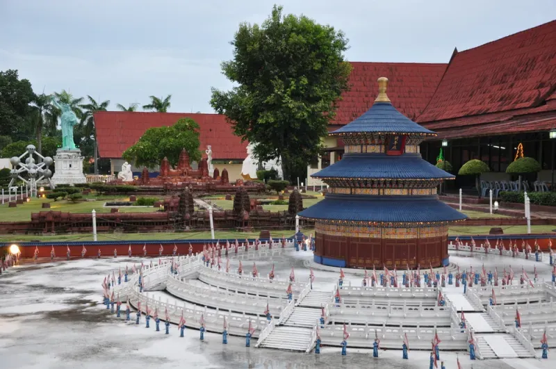 เมืองจำลอง พัทยา