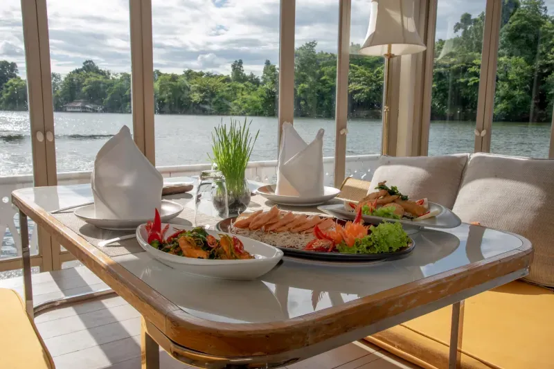 ร้านอาหาร กาญจนบุรี ร้านอาหาร กาญจนบุรี