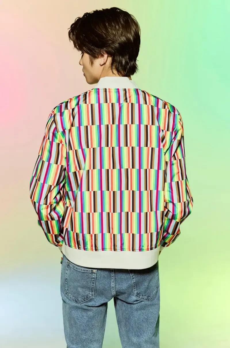 สีถูกโฉลก