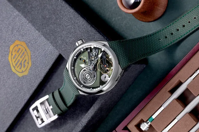 ผ่อน นาฬิกา