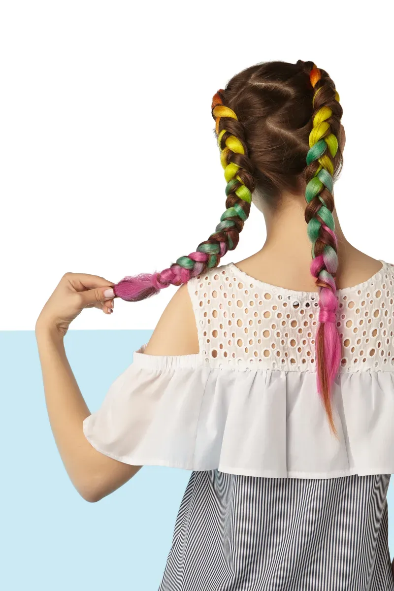 ทรงผมถักเปีย 2 ข้าง