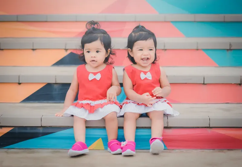 ตั้งชื่อลูกแฝด ตั้งชื่อลูกแฝด