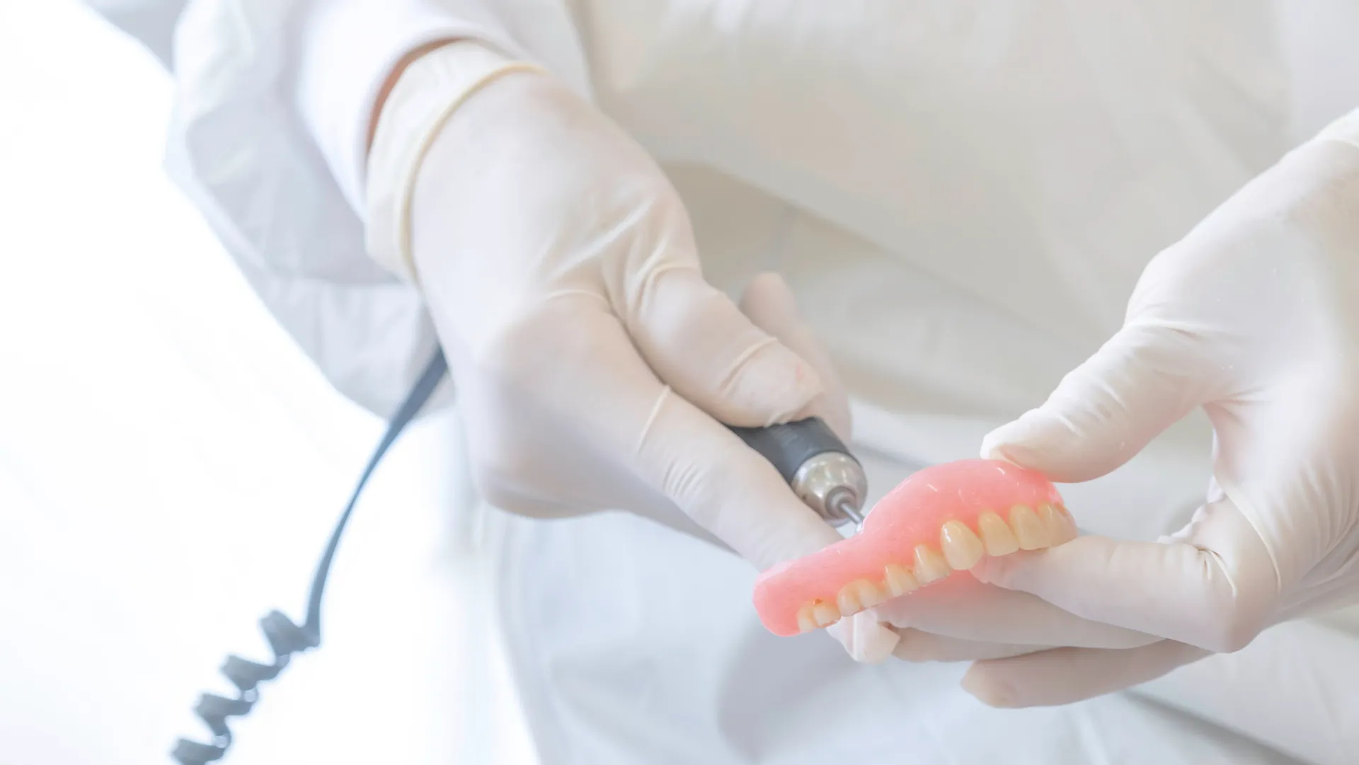 ทําฟันปลอม ประกันสังคม