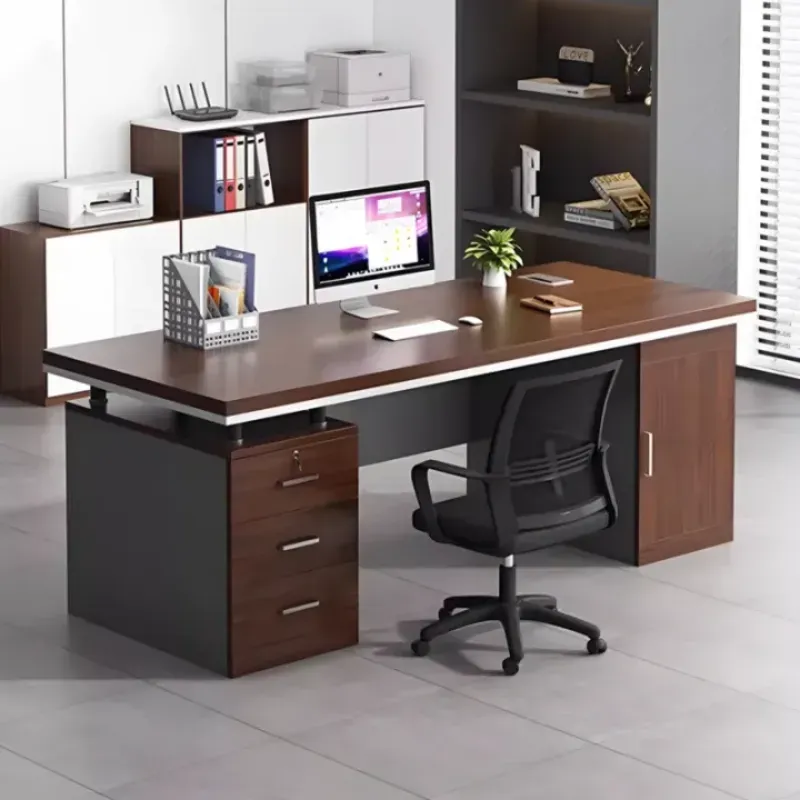 โต๊ะทำงาน