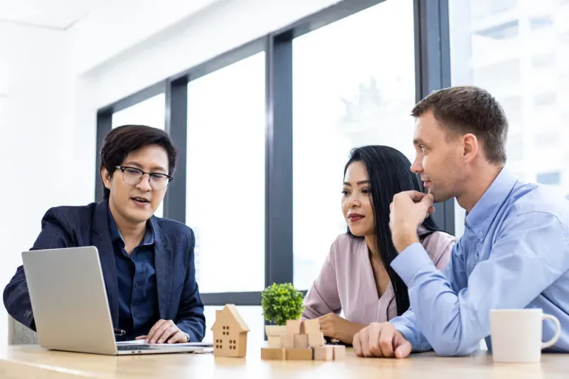 นายหน้าอสังหา นายหน้าอสังหา