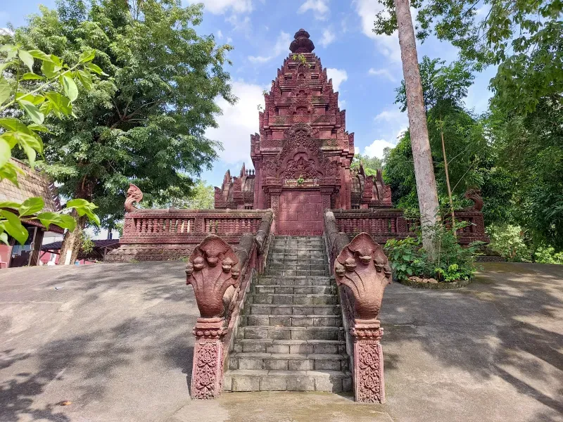 วัดดังนครนายก