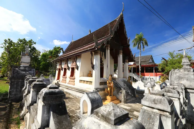 วัดดังนครนายก