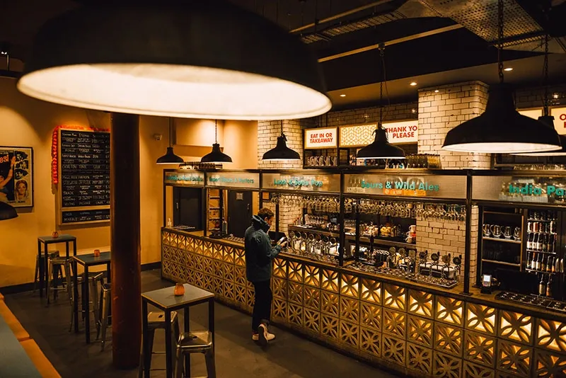 ร้านสตรีทฟู้ดในแมนเชสเตอร์