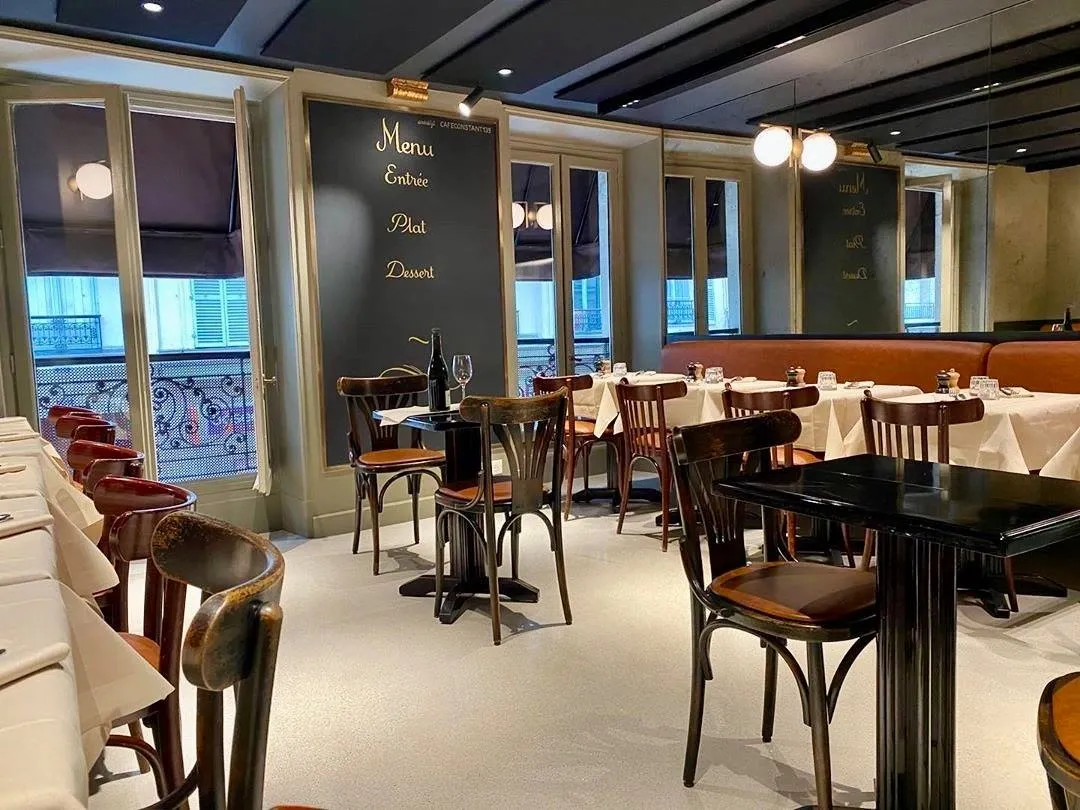 คาเฟ่ในปารีส