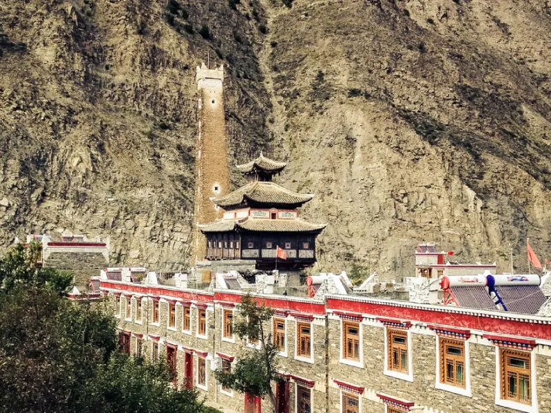 ภูเขาสี่ดรุณี