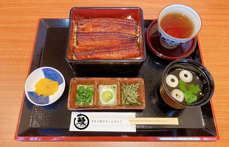 ข้าวหน้าปลาไหลนาโกย่า ข้าวหน้าปลาไหลนาโกย่า