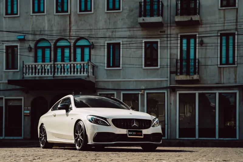 เช่ารถหรู