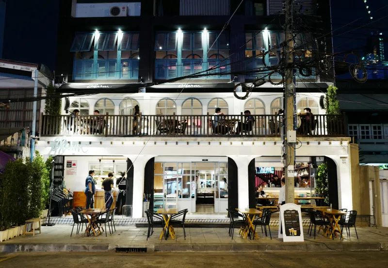 ร้านอาหารสีลม ร้านอาหารสีลม