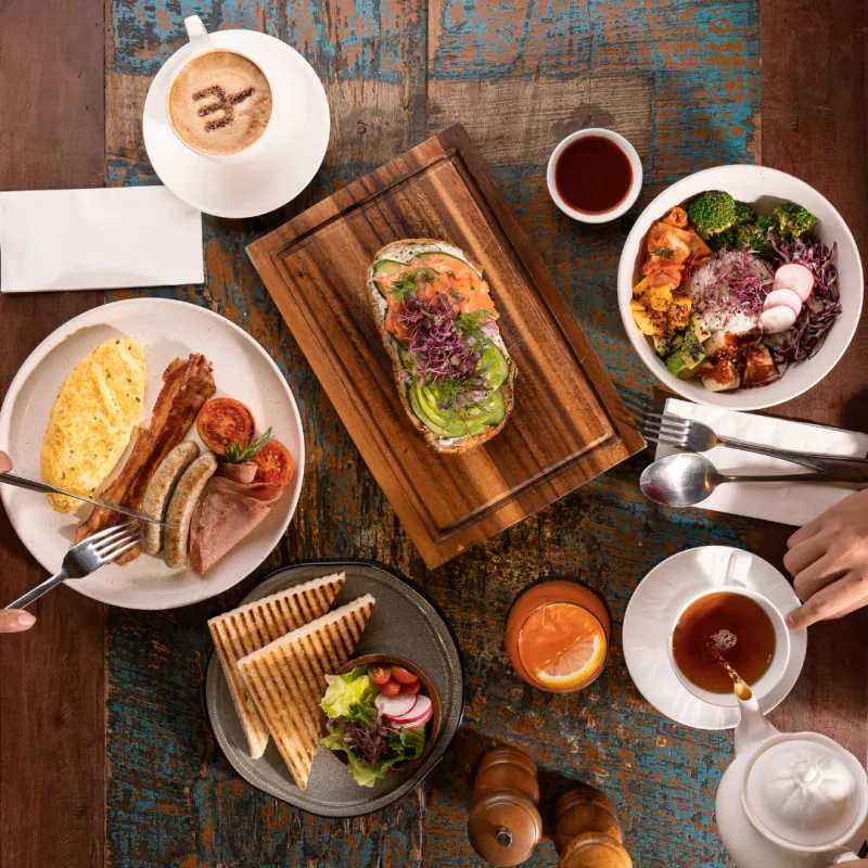 ร้านอาหารสีลม ร้านอาหารสีลม