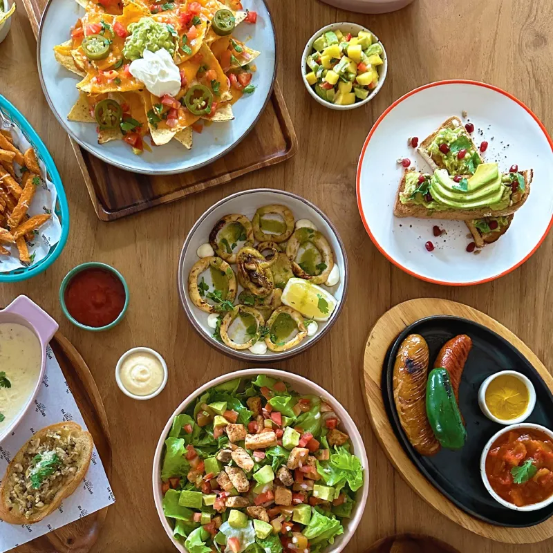 ร้านอาหารสีลม ร้านอาหารสีลม