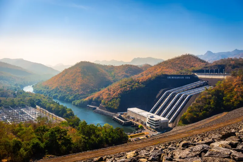 เที่ยวสงกรานต์ 2568 ที่เขื่อนศรีนครินทร์