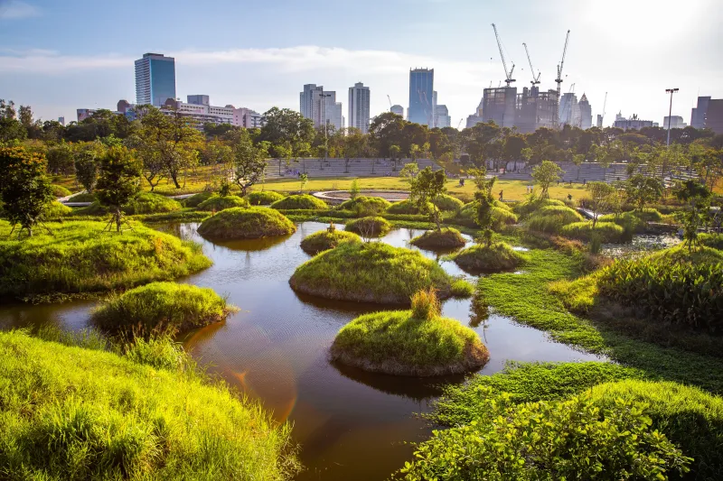 เที่ยวสงกรานต์ 2568 ในกรุงเทพที่สวนเบญ