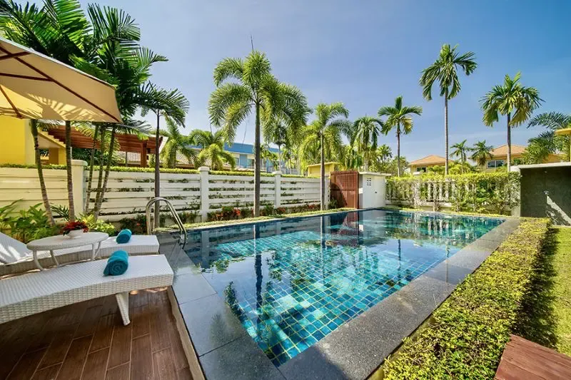 โรงแรม Pet-Friendly BLU Marine หัวหิน