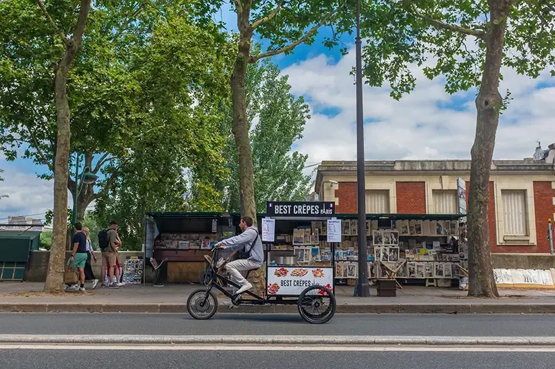 ตลาดของเก่า From Bouquinistes to Brocanteurs