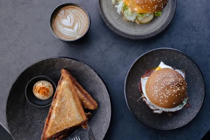 คาเฟ่สไตล์ออสเตรเลียร้าน Intra PRVN