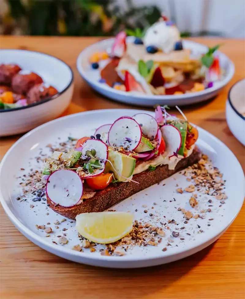 คาเฟ่สไตล์ออสเตรเลียร้าน Little Black Pug Cafe