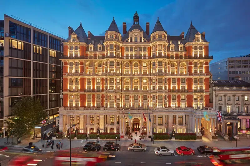 โรงแรมหรูในลอนดอน Mandarin Oriental Hyde Park โรงแรมหรูในลอนดอน Mandarin Oriental Hyde Park