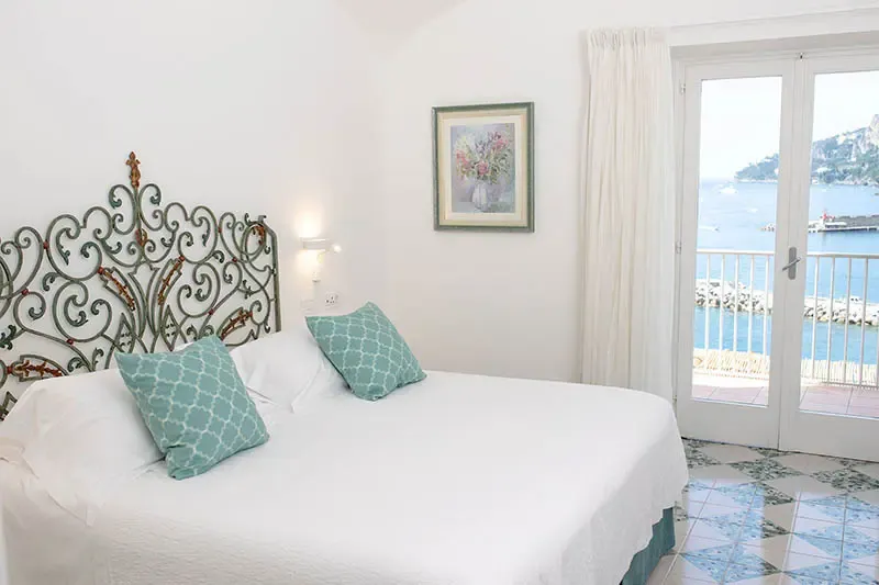 ผมร่วงเยอะมาก ผมร่วงเยอะมาก