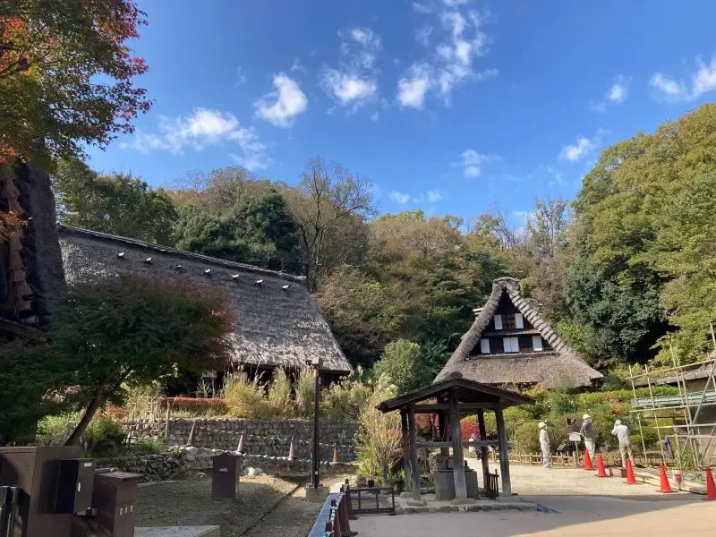 พิพิธภัณฑ์บ้านพื้นเมืองกลางแจ้งญี่ปุ่น ที่เที่ยวใกล้โตเกียว