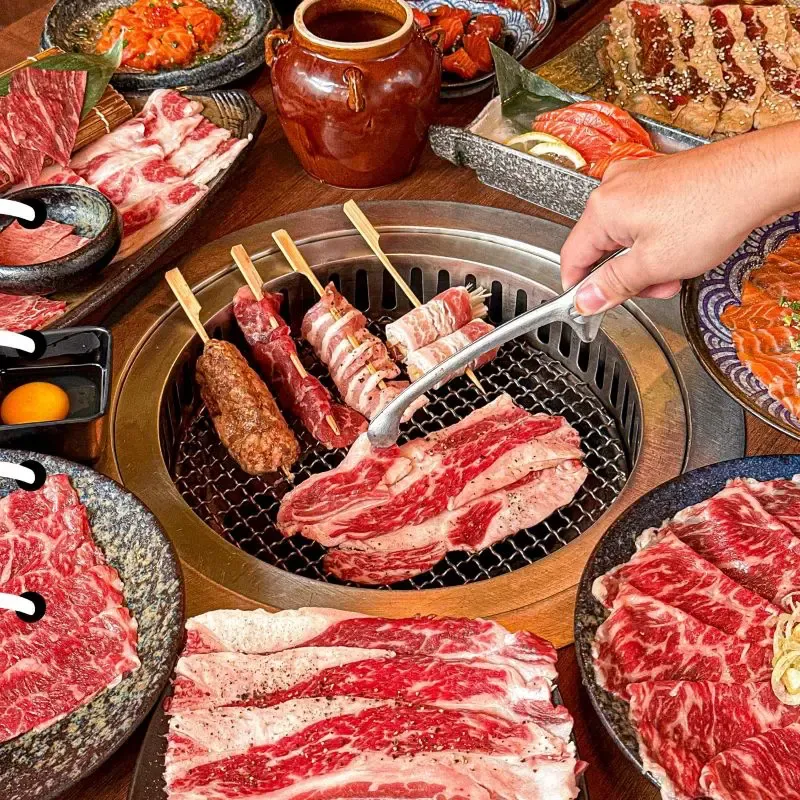 ปิ้งย่างใกล้รถไฟฟ้า BTS ร้าน Red Panda Yakiniku