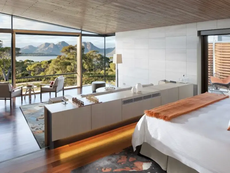 โรงแรมสุดหรูในทาสมาเนีย Saffire Freycinet