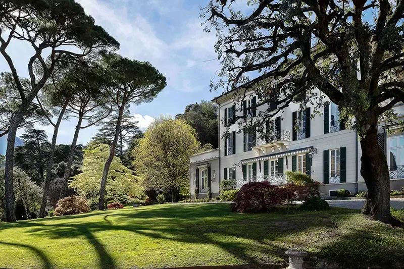 ผมร่วงเยอะมาก ผมร่วงเยอะมาก