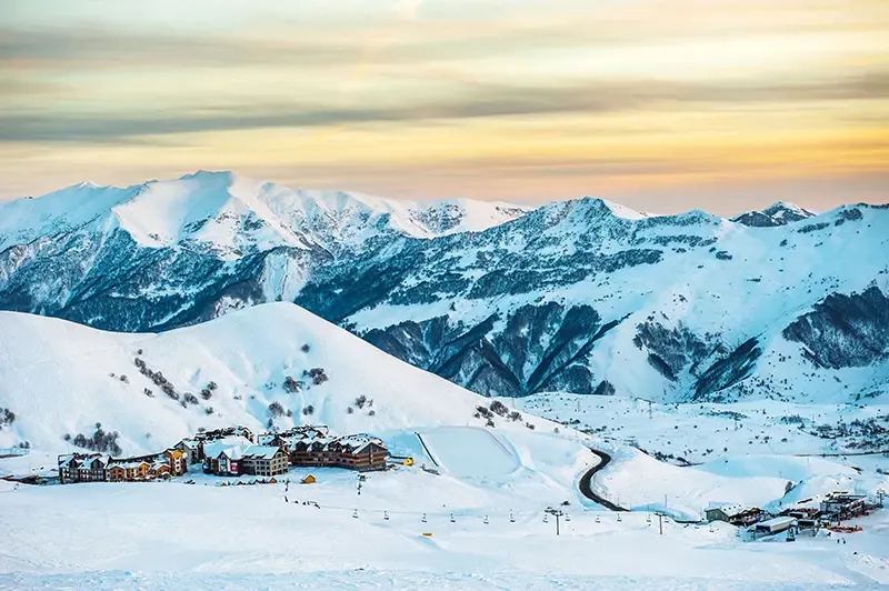 ขับรถเที่ยวจอร์เจียด้วยตัวเอง ขับรถเที่ยวจอร์เจียด้วยตัวเอง