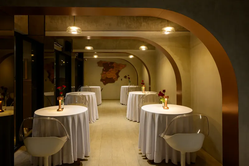 ร้านอาหารดินเนอร์ ราคาไม่แพง