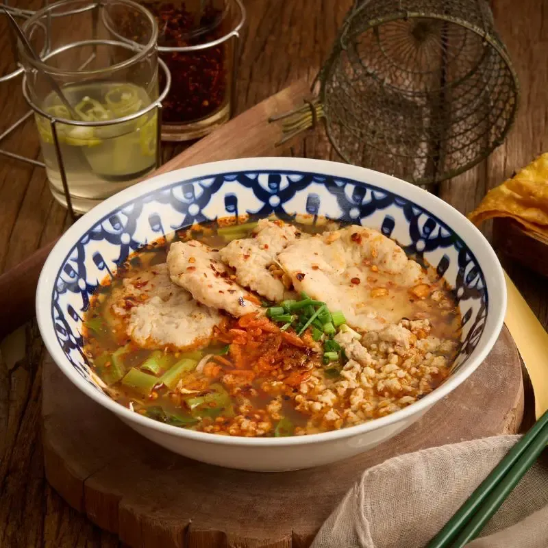 ร้านอาหารบรรทัดทอง เล็กใหญ่ ก๋วยเตี๋ยวต้มยำ