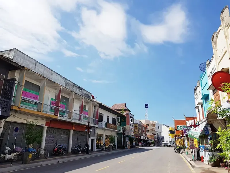 ที่เที่ยวลำพูน