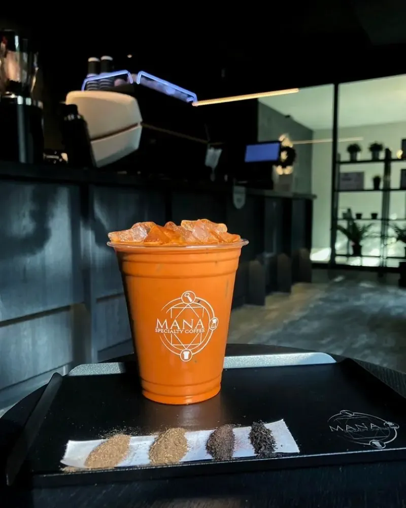 ชาไทย specialty MANA Specialty Coffee